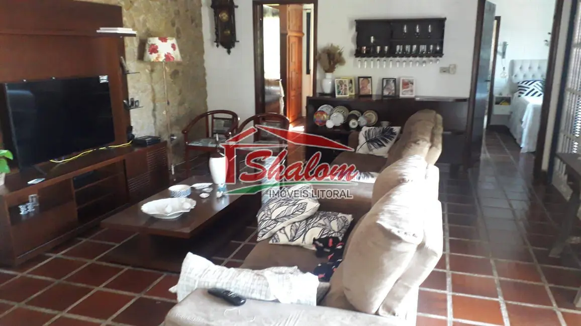 Casa com 5 quartos à venda, 290m2 em Prainha, Caraguatatuba - SP - imagem 9 Foto 9 de Casa com 5 quartos à venda, 290m2 em Prainha, Caraguatatuba - SP