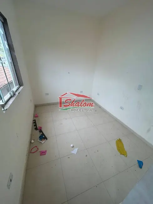 Sobrado com 4 quartos à venda e para alugar, 150m2 em Jardim Jaqueira, Caraguatatuba - SP - imagem 9 Foto 9 de Sobrado com 4 quartos à venda e para alugar, 150m2 em Jardim Jaqueira, Caraguatatuba - SP