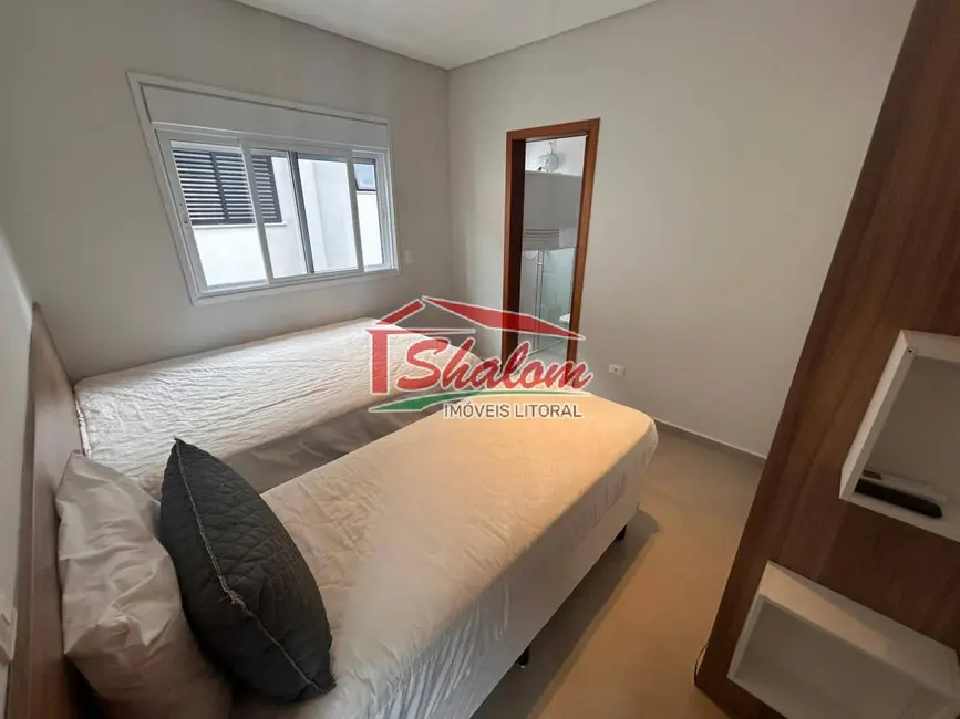 Foto 7 de Sobrado com 4 quartos para alugar, 360m2 em Balneário Copacabana, Caraguatatuba - SP