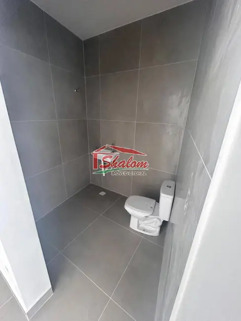 Sala Comercial para alugar, 35m2 em Centro, Caraguatatuba - SP - imagem 8 Foto 8 de Sala Comercial para alugar, 35m2 em Centro, Caraguatatuba - SP