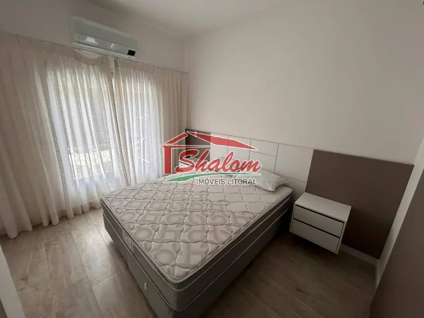 Foto 8 de Sobrado com 3 quartos à venda e para alugar, 360m2 em Balneário Copacabana, Caraguatatuba - SP