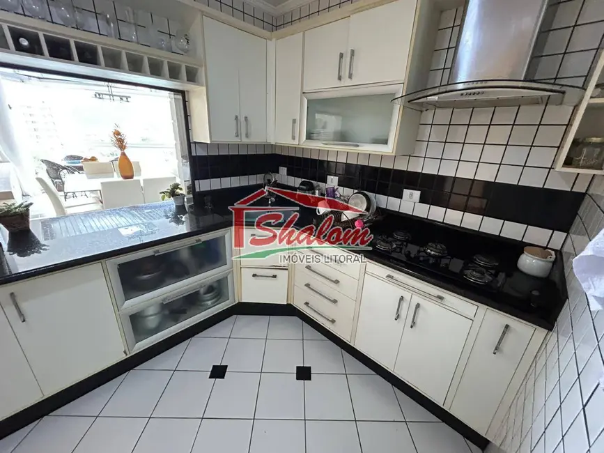 Foto 9 de Apartamento com 3 quartos à venda, 140m2 em Indaiá, Caraguatatuba - SP