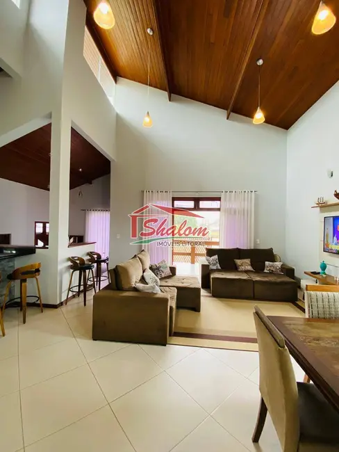 Foto 3 de Casa com 3 quartos à venda e para alugar, 390m2 em Indaiá, Caraguatatuba - SP