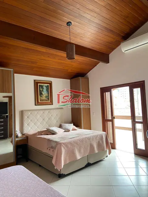 Foto 9 de Casa com 3 quartos à venda e para alugar, 390m2 em Indaiá, Caraguatatuba - SP