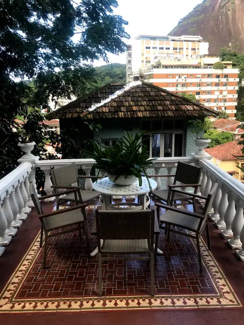 Casa com 7 quartos à venda, 585m2 em Cosme Velho, Rio De Janeiro - RJ - imagem 8 Foto 8 de Casa com 7 quartos à venda, 585m2 em Cosme Velho, Rio De Janeiro - RJ
