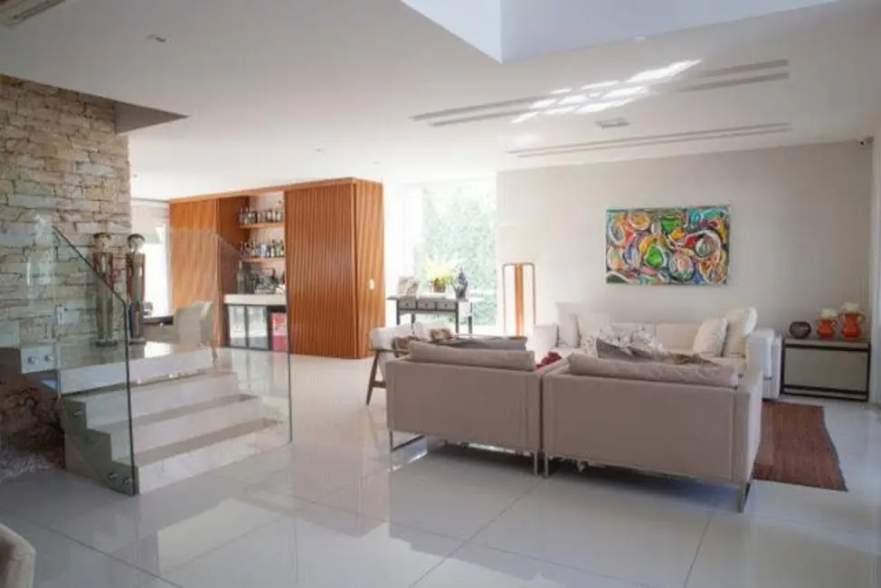 Casa com 4 quartos à venda, 600m2 em Barra da Tijuca, Rio De Janeiro - RJ - imagem 5 Foto 5 de Casa com 4 quartos à venda, 600m2 em Barra da Tijuca, Rio De Janeiro - RJ