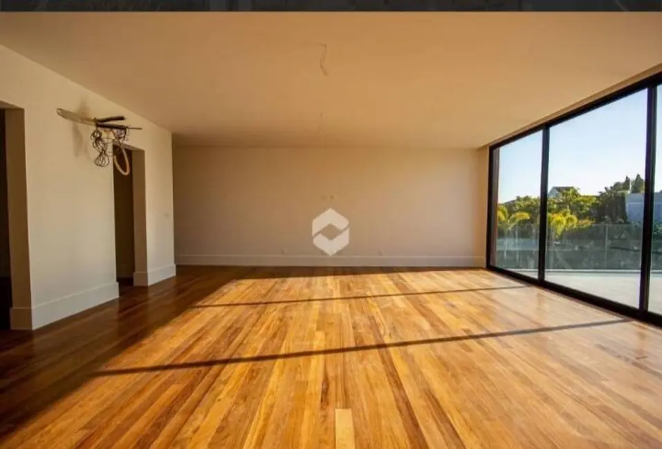 Casa com 5 quartos à venda, 1460m2 em Barra da Tijuca, Rio De Janeiro - RJ - imagem 7 Foto 7 de Casa com 5 quartos à venda, 1460m2 em Barra da Tijuca, Rio De Janeiro - RJ