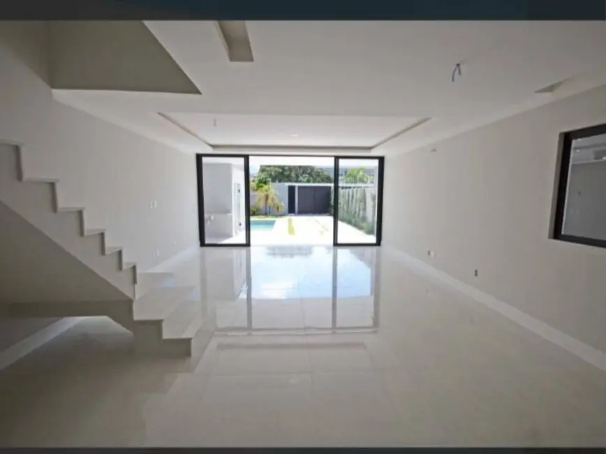 Foto 9 de Casa com 4 quartos à venda, 360m2 em Barra da Tijuca, Rio De Janeiro - RJ