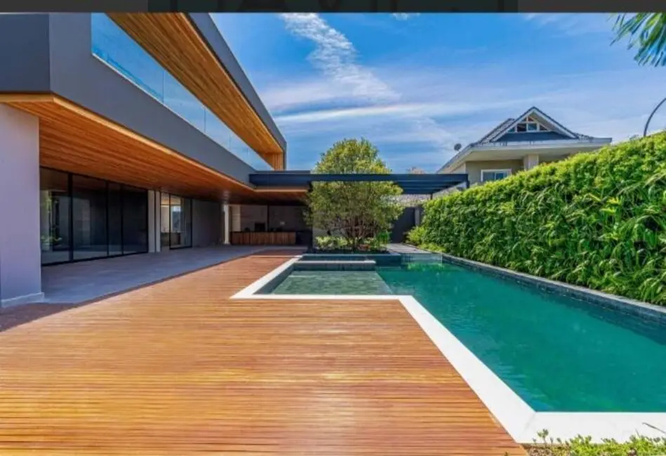 Foto 2 de Casa com 5 quartos à venda, 1230m2 em Barra da Tijuca, Rio De Janeiro - RJ