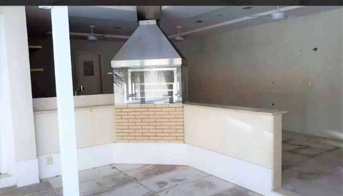Casa com 4 quartos à venda, 1670m2 em Barra da Tijuca, Rio De Janeiro - RJ - imagem 8 Foto 8 de Casa com 4 quartos à venda, 1670m2 em Barra da Tijuca, Rio De Janeiro - RJ