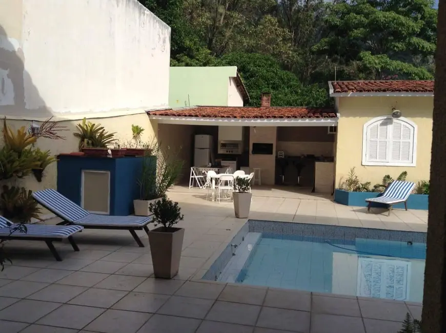 Casa com 4 quartos à venda, 530m2 em Recreio dos Bandeirantes, Rio De Janeiro - RJ - imagem 5 Foto 5 de Casa com 4 quartos à venda, 530m2 em Recreio dos Bandeirantes, Rio De Janeiro - RJ