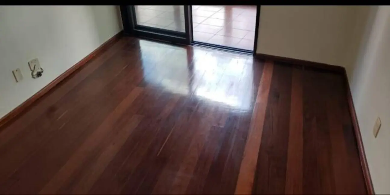 Apartamento com 3 quartos à venda, 104m2 em Copacabana, Rio De Janeiro - RJ - imagem 8 Foto 8 de Apartamento com 3 quartos à venda, 104m2 em Copacabana, Rio De Janeiro - RJ