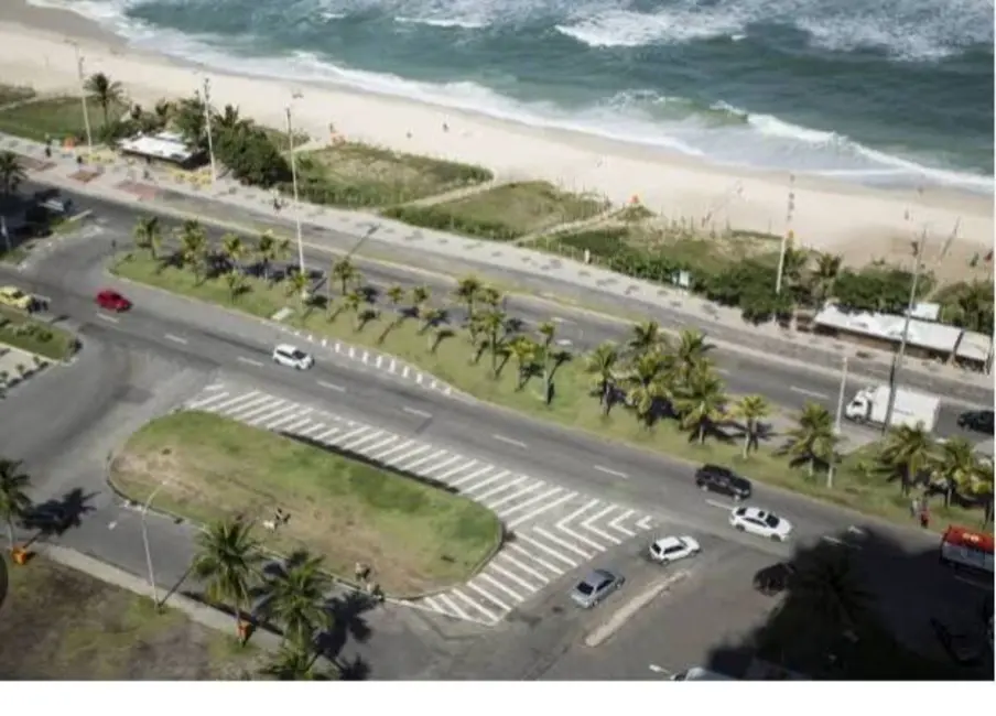 Foto 2 de Apartamento com 3 quartos à venda, 140m2 em Barra da Tijuca, Rio De Janeiro - RJ