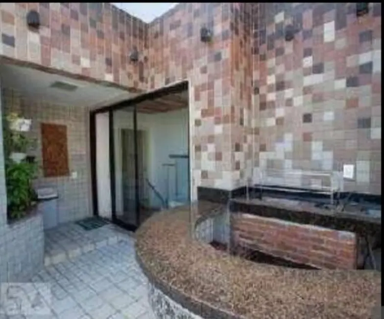 Apartamento com 3 quartos à venda, 263m2 em Barra da Tijuca, Rio De Janeiro - RJ - imagem 5 Foto 5 de Apartamento com 3 quartos à venda, 263m2 em Barra da Tijuca, Rio De Janeiro - RJ