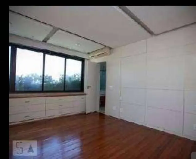 Apartamento com 3 quartos à venda, 263m2 em Barra da Tijuca, Rio De Janeiro - RJ - imagem 9 Foto 9 de Apartamento com 3 quartos à venda, 263m2 em Barra da Tijuca, Rio De Janeiro - RJ