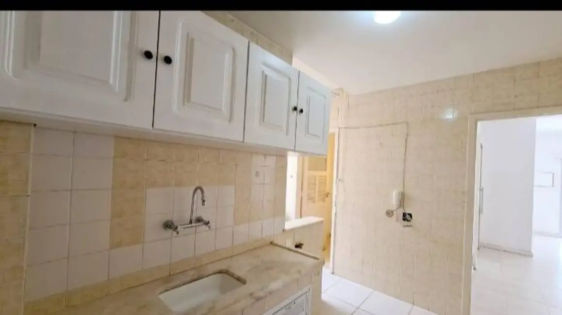 Apartamento com 2 quartos à venda, 65m2 em Botafogo, Rio De Janeiro - RJ - imagem 5 Foto 5 de Apartamento com 2 quartos à venda, 65m2 em Botafogo, Rio De Janeiro - RJ