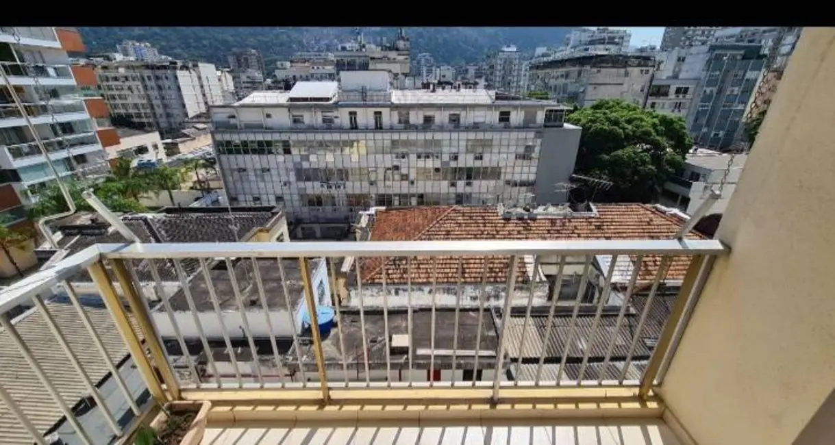 Apartamento com 2 quartos à venda, 65m2 em Botafogo, Rio De Janeiro - RJ - imagem 1 Foto 1 de Apartamento com 2 quartos à venda, 65m2 em Botafogo, Rio De Janeiro - RJ