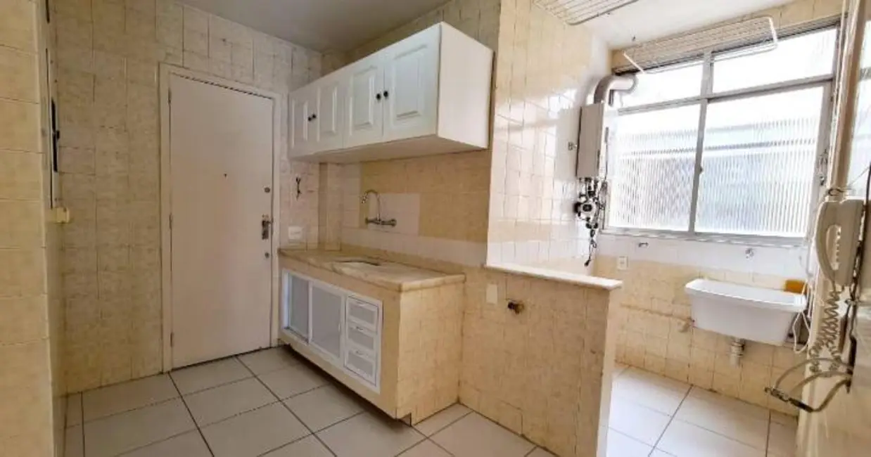 Apartamento com 2 quartos à venda, 65m2 em Botafogo, Rio De Janeiro - RJ - imagem 7 Foto 7 de Apartamento com 2 quartos à venda, 65m2 em Botafogo, Rio De Janeiro - RJ