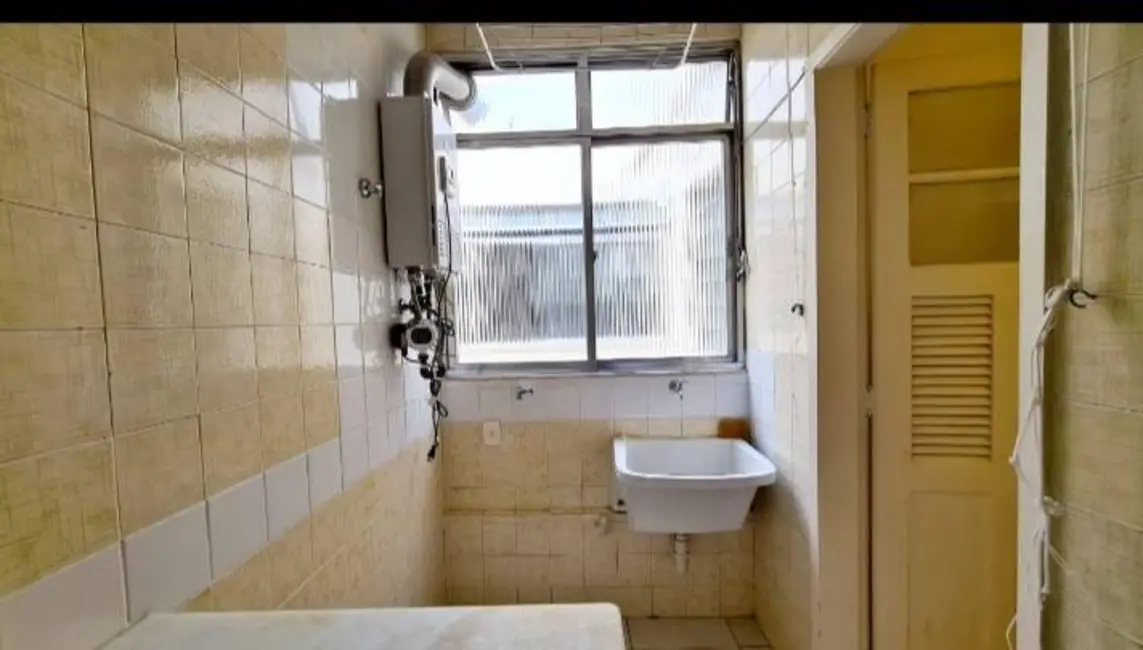 Apartamento com 2 quartos à venda, 65m2 em Botafogo, Rio De Janeiro - RJ - imagem 4 Foto 4 de Apartamento com 2 quartos à venda, 65m2 em Botafogo, Rio De Janeiro - RJ