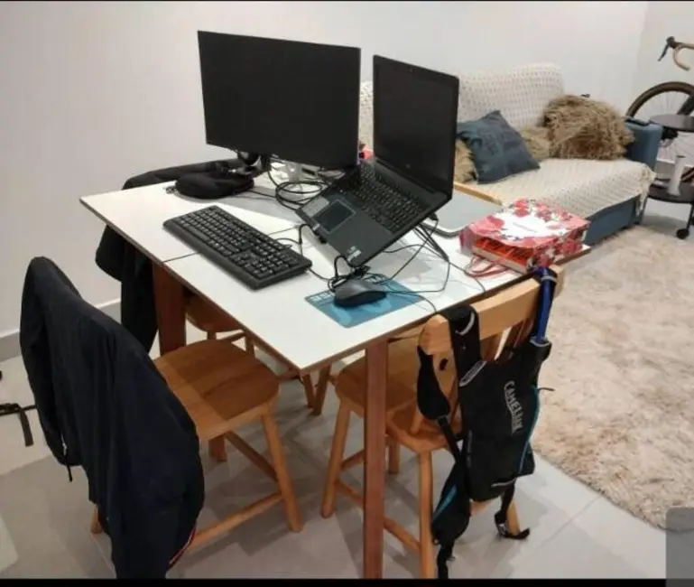 Apartamento com 1 quarto à venda, 50m2 em Copacabana, Rio De Janeiro - RJ - imagem 2 Foto 2 de Apartamento com 1 quarto à venda, 50m2 em Copacabana, Rio De Janeiro - RJ
