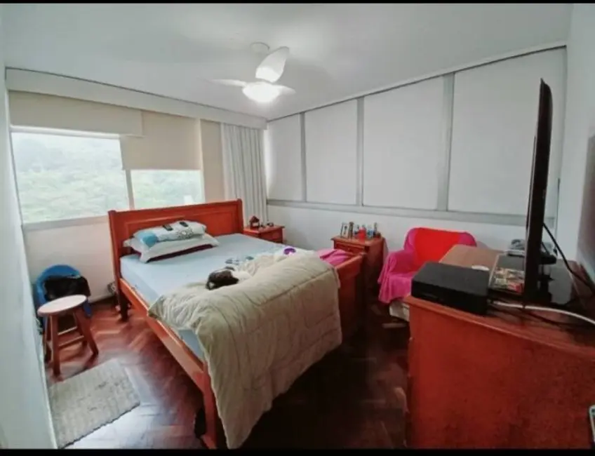 Apartamento com 3 quartos à venda, 98m2 em Botafogo, Rio De Janeiro - RJ - imagem 7 Foto 7 de Apartamento com 3 quartos à venda, 98m2 em Botafogo, Rio De Janeiro - RJ