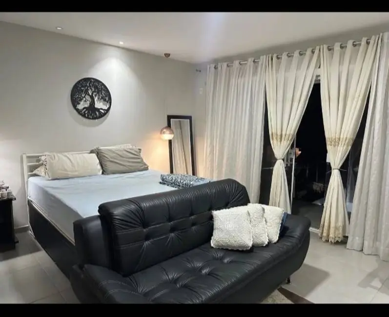 Casa de Condomínio com 3 quartos à venda, 380m2 em Jacarepaguá, Rio De Janeiro - RJ - imagem 9 Foto 9 de Casa de Condomínio com 3 quartos à venda, 380m2 em Jacarepaguá, Rio De Janeiro - RJ