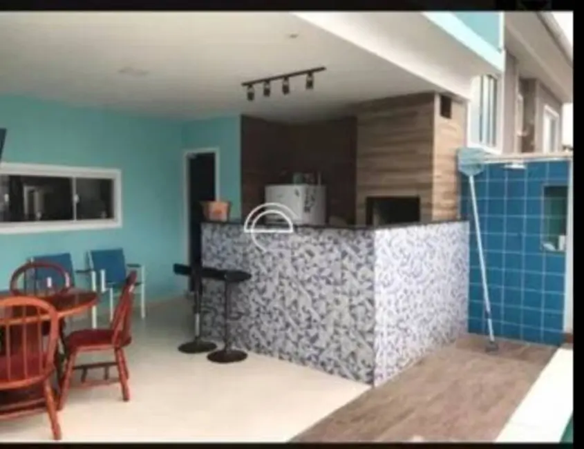 Casa de Condomínio com 3 quartos à venda, 380m2 em Jacarepaguá, Rio De Janeiro - RJ - imagem 3 Foto 3 de Casa de Condomínio com 3 quartos à venda, 380m2 em Jacarepaguá, Rio De Janeiro - RJ