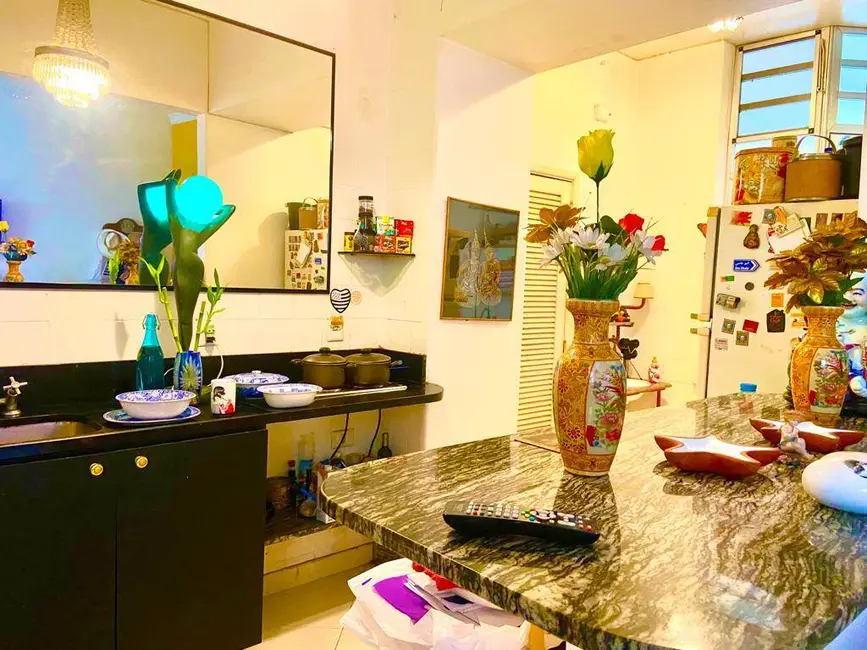 Foto 1 de Apartamento com 2 quartos à venda, 80m2 em Copacabana, Rio De Janeiro - RJ