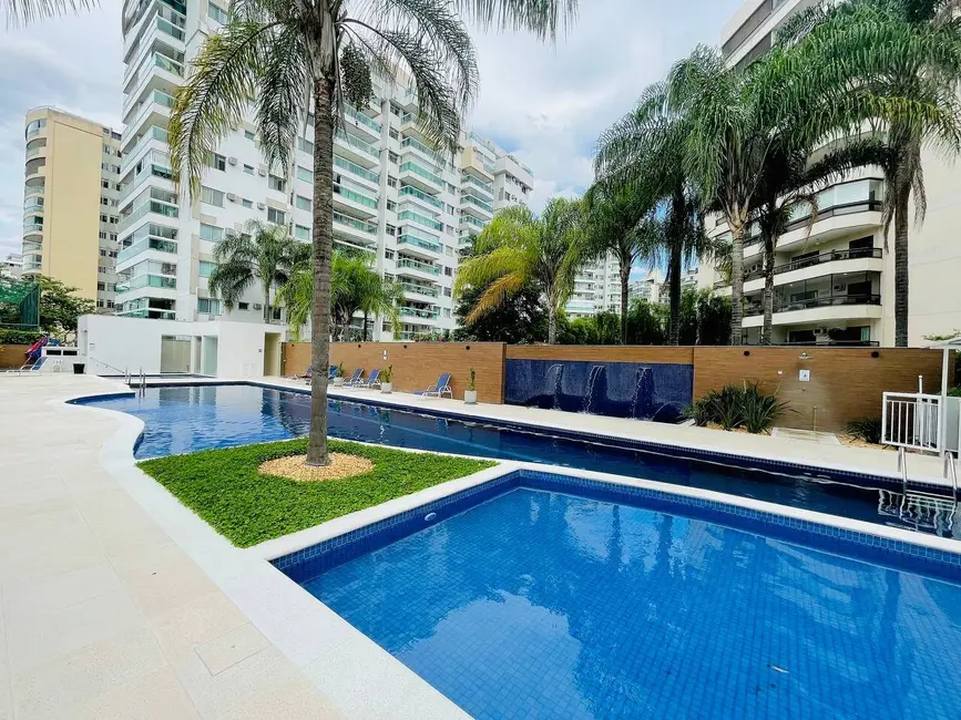 Apartamento com 2 quartos à venda, 70m2 em Rio De Janeiro - RJ - imagem 2 Foto 2 de Apartamento com 2 quartos à venda, 70m2 em Rio De Janeiro - RJ