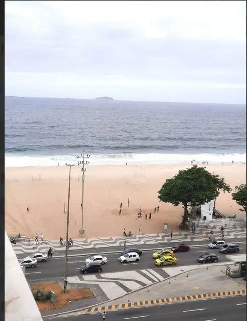 Apartamento com 4 quartos à venda, 348m2 em Copacabana, Rio De Janeiro - RJ - imagem 3 Foto 3 de Apartamento com 4 quartos à venda, 348m2 em Copacabana, Rio De Janeiro - RJ