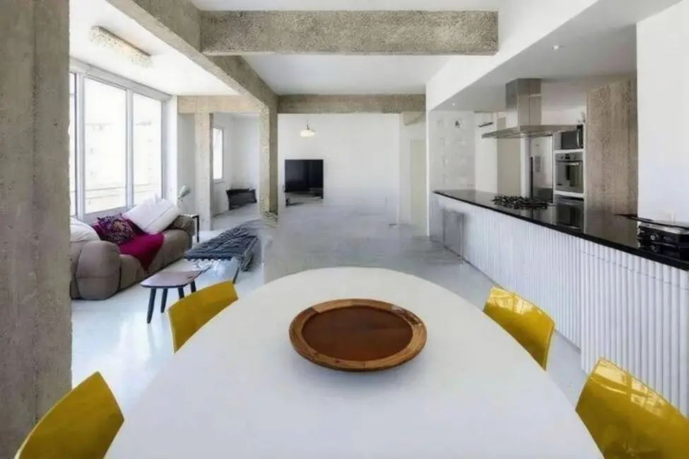 Apartamento com 4 quartos à venda, 203m2 em Copacabana, Rio De Janeiro - RJ - imagem 7 Foto 7 de Apartamento com 4 quartos à venda, 203m2 em Copacabana, Rio De Janeiro - RJ