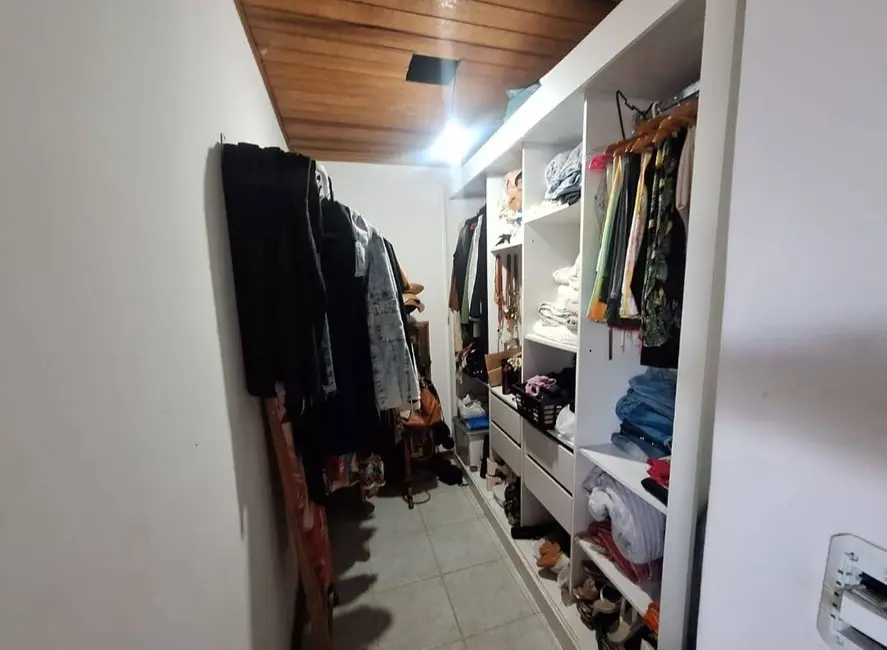 Casa com 4 quartos à venda, 180m2 em Vargem Grande, Rio De Janeiro - RJ - imagem 9 Foto 9 de Casa com 4 quartos à venda, 180m2 em Vargem Grande, Rio De Janeiro - RJ
