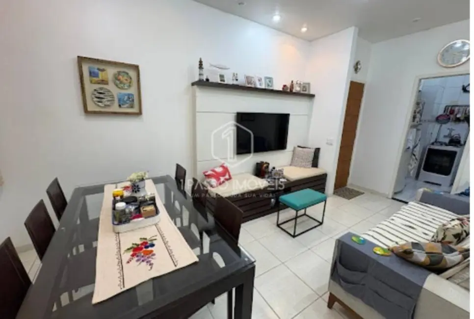 Apartamento com 3 quartos à venda, 80m2 em Copacabana, Rio De Janeiro - RJ - imagem 5 Foto 5 de Apartamento com 3 quartos à venda, 80m2 em Copacabana, Rio De Janeiro - RJ