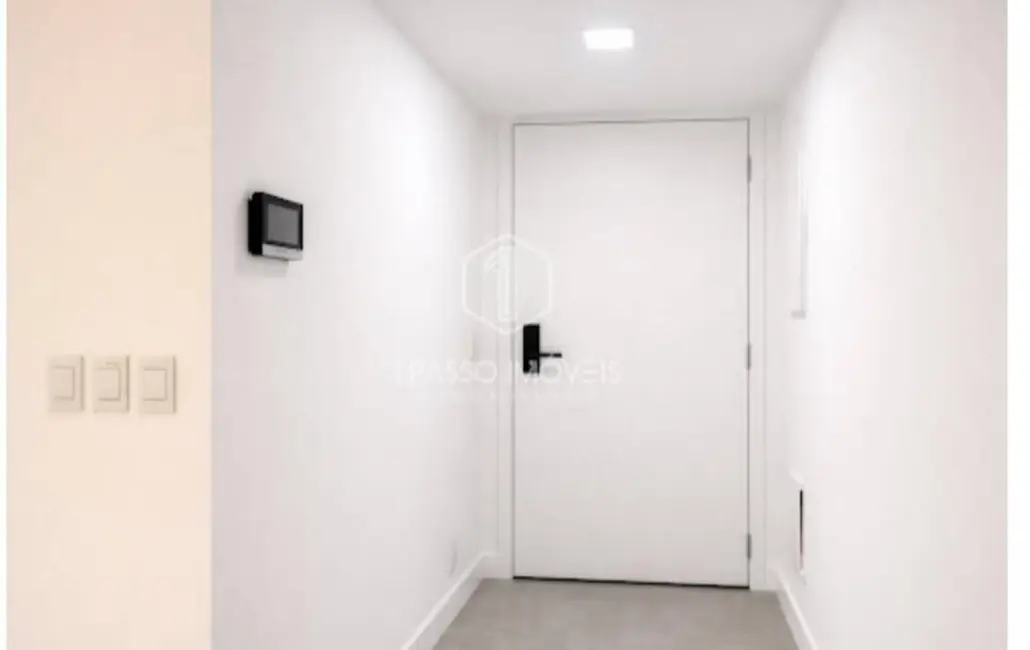 Apartamento com 1 quarto à venda, 52m2 em Copacabana, Rio De Janeiro - RJ - imagem 9 Foto 9 de Apartamento com 1 quarto à venda, 52m2 em Copacabana, Rio De Janeiro - RJ