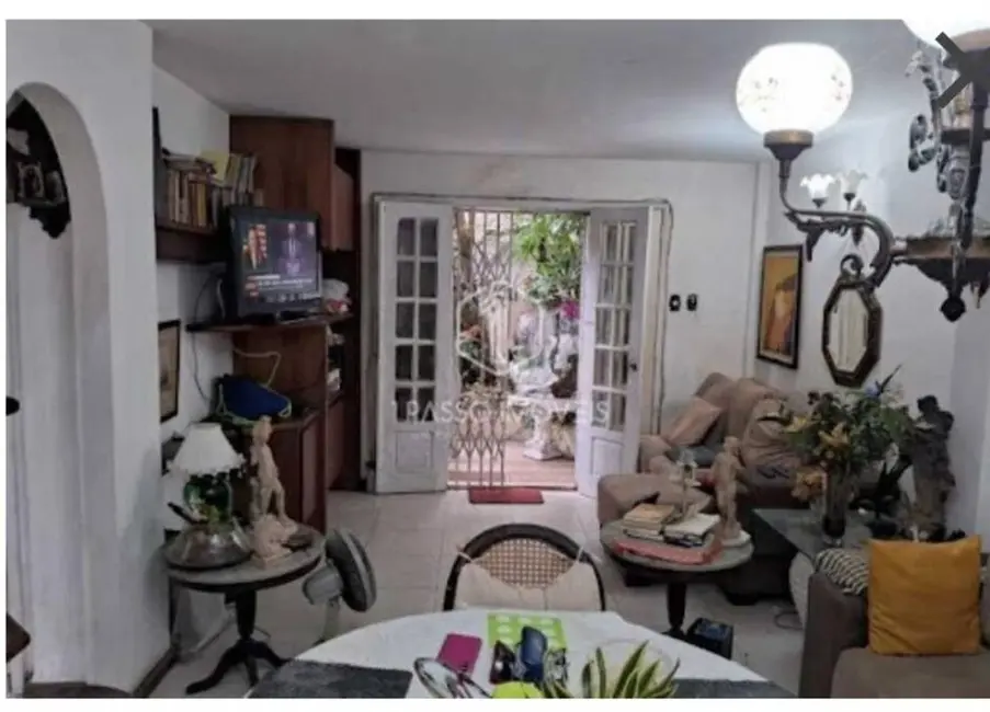 Apartamento com 1 quarto à venda, 79m2 em Copacabana, Rio De Janeiro - RJ - imagem 3 Foto 3 de Apartamento com 1 quarto à venda, 79m2 em Copacabana, Rio De Janeiro - RJ