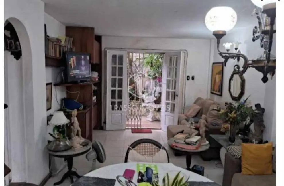 Apartamento com 1 quarto à venda, 79m2 em Copacabana, Rio De Janeiro - RJ - imagem 4 Foto 4 de Apartamento com 1 quarto à venda, 79m2 em Copacabana, Rio De Janeiro - RJ