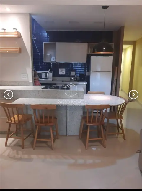 Apartamento com 2 quartos à venda, 60m2 em Copacabana, Rio De Janeiro - RJ - imagem 2 Foto 2 de Apartamento com 2 quartos à venda, 60m2 em Copacabana, Rio De Janeiro - RJ