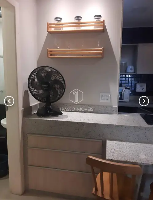 Apartamento com 2 quartos à venda, 60m2 em Copacabana, Rio De Janeiro - RJ - imagem 6 Foto 6 de Apartamento com 2 quartos à venda, 60m2 em Copacabana, Rio De Janeiro - RJ