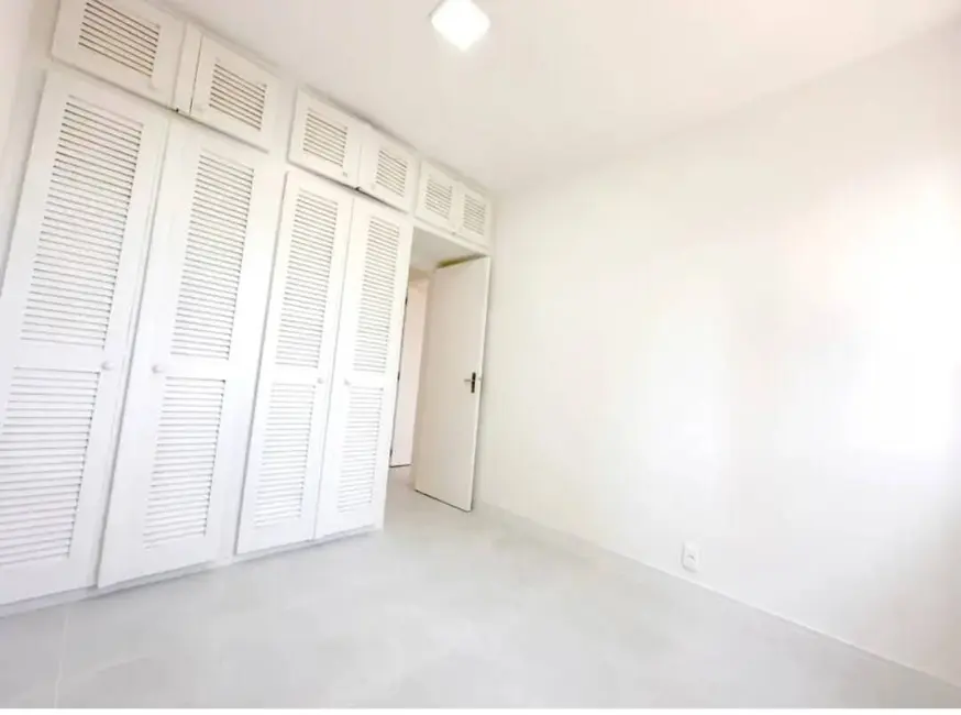 Apartamento com 2 quartos à venda, 60m2 em Barra da Tijuca, Rio De Janeiro - RJ - imagem 9 Foto 9 de Apartamento com 2 quartos à venda, 60m2 em Barra da Tijuca, Rio De Janeiro - RJ