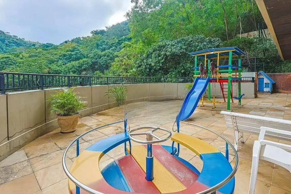Apartamento com 3 quartos à venda, 160m2 em Rio De Janeiro - RJ - imagem 4 Foto 4 de Apartamento com 3 quartos à venda, 160m2 em Rio De Janeiro - RJ