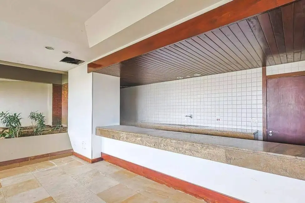 Apartamento com 3 quartos à venda, 160m2 em Rio De Janeiro - RJ - imagem 8 Foto 8 de Apartamento com 3 quartos à venda, 160m2 em Rio De Janeiro - RJ