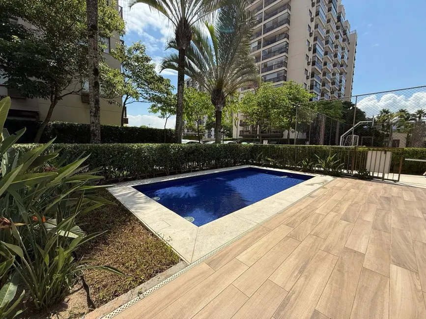 Apartamento com 2 quartos à venda, 66m2 em Rio De Janeiro - RJ - imagem 3 Foto 3 de Apartamento com 2 quartos à venda, 66m2 em Rio De Janeiro - RJ