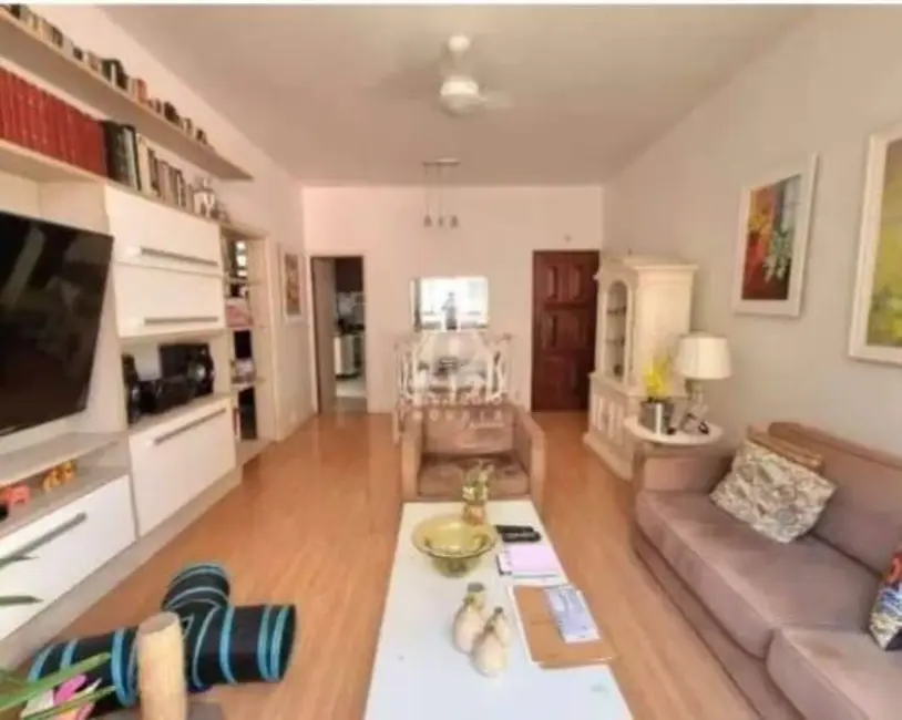 Foto 2 de Apartamento com 3 quartos à venda, 81m2 em Copacabana, Rio De Janeiro - RJ