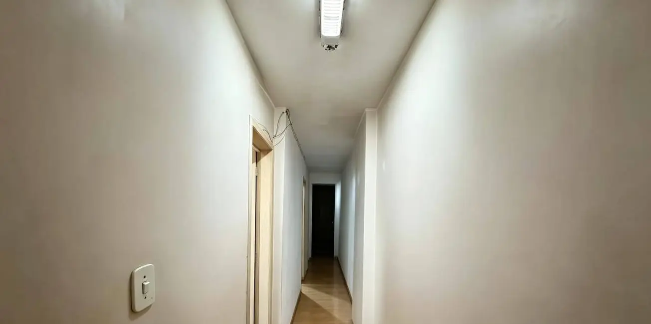 Apartamento com 3 quartos à venda, 115m2 em Copacabana, Rio De Janeiro - RJ - imagem 2 Foto 2 de Apartamento com 3 quartos à venda, 115m2 em Copacabana, Rio De Janeiro - RJ