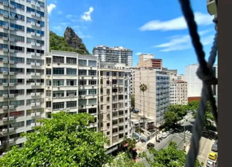 Apartamento com 1 quarto à venda, 59m2 em Copacabana, Rio De Janeiro - RJ - imagem 1 Foto 1 de Apartamento com 1 quarto à venda, 59m2 em Copacabana, Rio De Janeiro - RJ