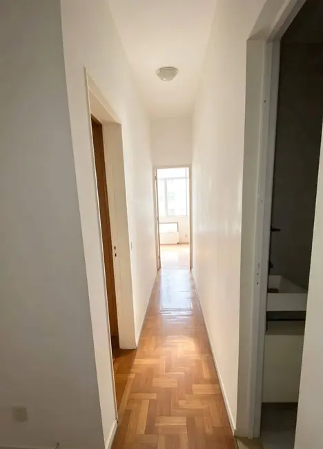 Apartamento com 2 quartos à venda, 85m2 em Glória, Rio De Janeiro - RJ - imagem 6 Foto 6 de Apartamento com 2 quartos à venda, 85m2 em Glória, Rio De Janeiro - RJ