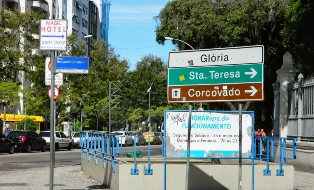 Apartamento com 2 quartos à venda, 85m2 em Glória, Rio De Janeiro - RJ - imagem 1 Foto 1 de Apartamento com 2 quartos à venda, 85m2 em Glória, Rio De Janeiro - RJ