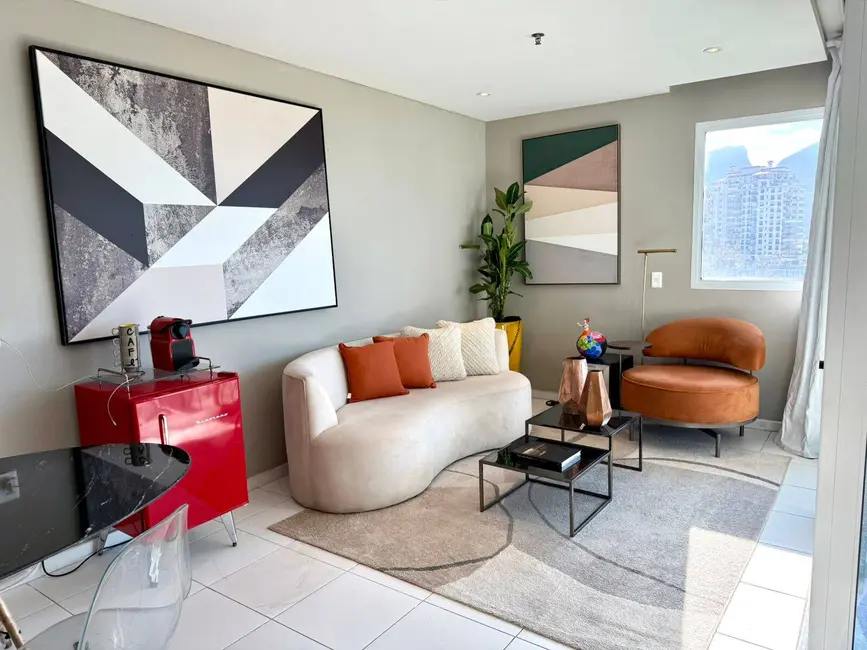 Foto 1 de Apartamento com 1 quarto para alugar, 52m2 em Barra da Tijuca, Rio De Janeiro - RJ