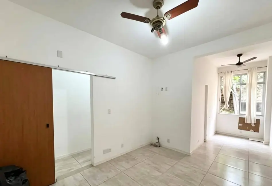 Apartamento com 2 quartos à venda, 60m2 em Glória, Rio De Janeiro - RJ - imagem 2 Foto 2 de Apartamento com 2 quartos à venda, 60m2 em Glória, Rio De Janeiro - RJ