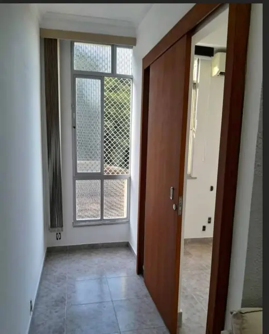 Apartamento com 2 quartos à venda, 50m2 em Glória, Rio De Janeiro - RJ - imagem 2 Foto 2 de Apartamento com 2 quartos à venda, 50m2 em Glória, Rio De Janeiro - RJ